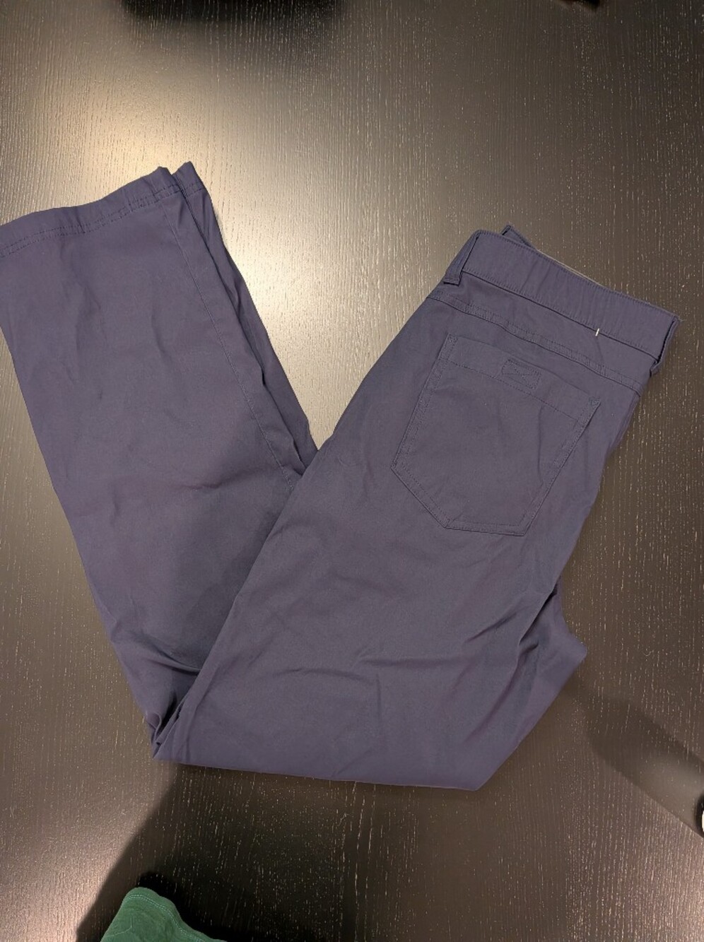 Eddie Bauer Men's Dark Navy Stretch Chinos - Picture 2 of 8